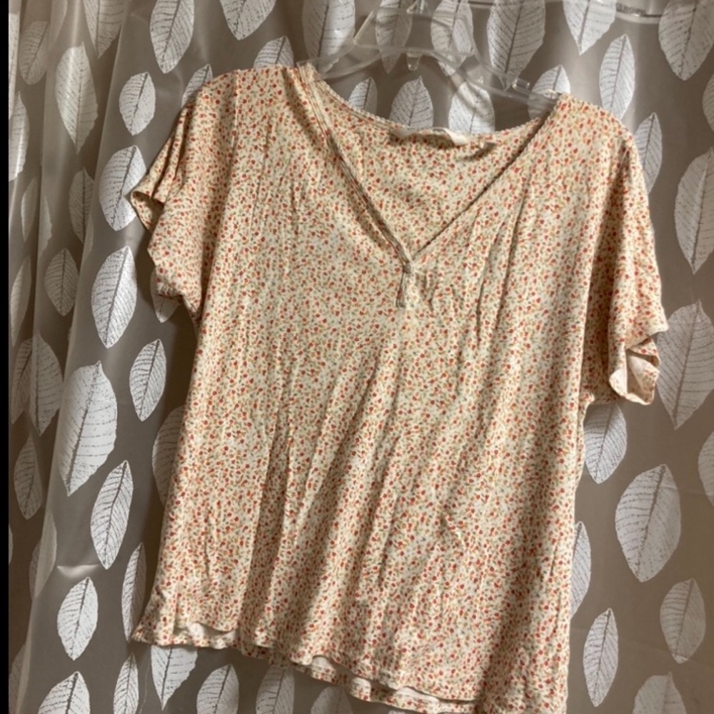 Vintage Victoria’s Secret floral oversized crop top size large
